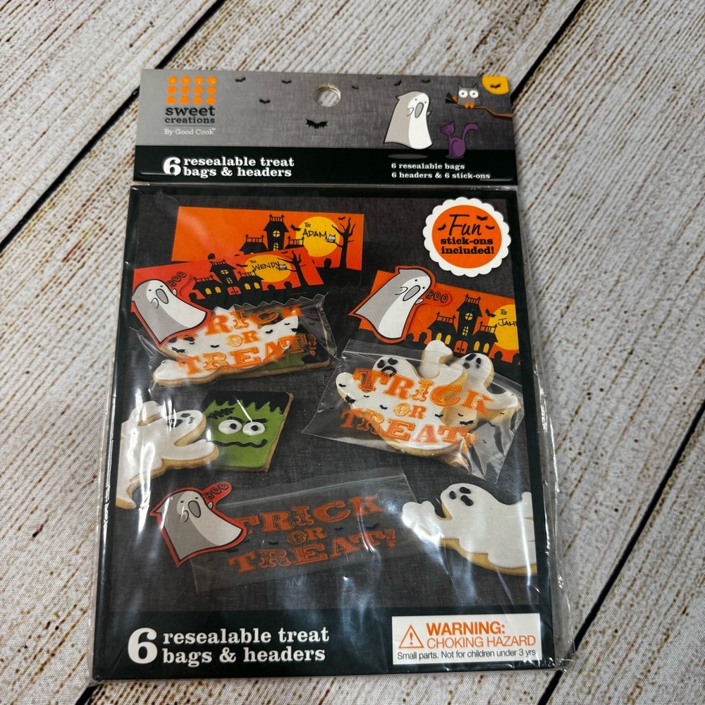 Lot of New/Unused Halloween Goodie Candy Bags and Gel Clings - Picture 5 of 11